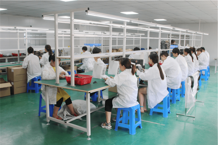 工厂图依托于深圳市环塑智能科技的力量,诺灵尔影音电器自